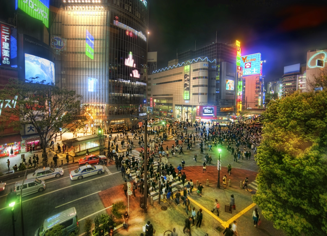 Ночной Токио, площадь, архитектура, здания, зеленые, темные
