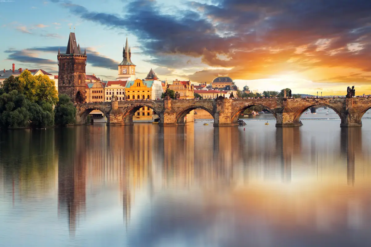 Карлов мост, Прага, город, река, отражение, закат, небо