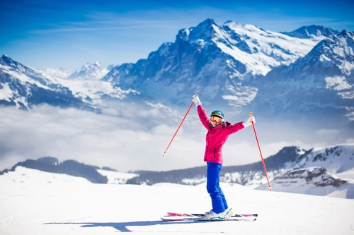 девушка, лыжница, горы, снег, зима, отдых, голубые, белые, розовые