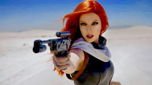 девушка с рыжими волосами, оружие, небо, пустыня, песок, голубые, бежевые, оранжевые