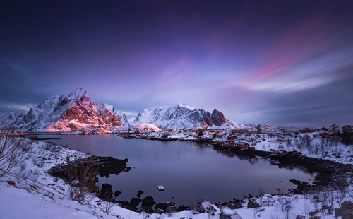 Норвегия, Лофотенские горы, Рейне, снег, синие, фиолетовые