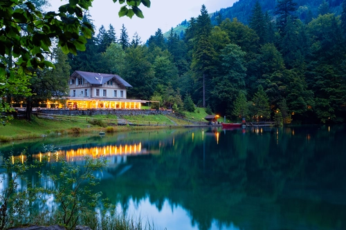 берег, озеро, природа, отель, отдых, швейцария, зеленые, синие, желтые