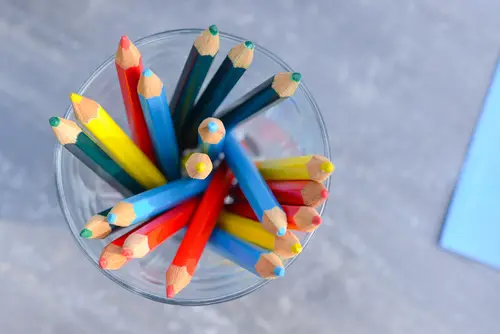 карандаши, цветные карандаши, разноцветные, серые