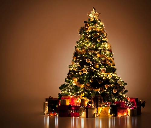 елка, праздник, подарки, гирлянда бежевые, коричневые, желтые