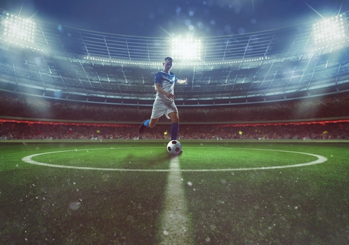 футболист, мяч, стадион, игра, спорт, поле, синие, зелёные