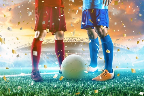 футболисты, спорт, поле, мяч, футбол, стадион, трава, зелёные, красные, синие