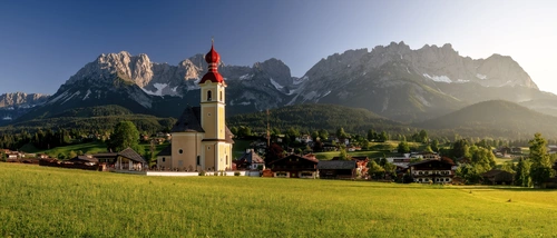 Австрия, горы, церковь, дома, зелёные
