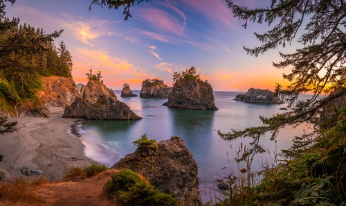 Скалы на побережье США, Орегон, деревья, океан, небо
