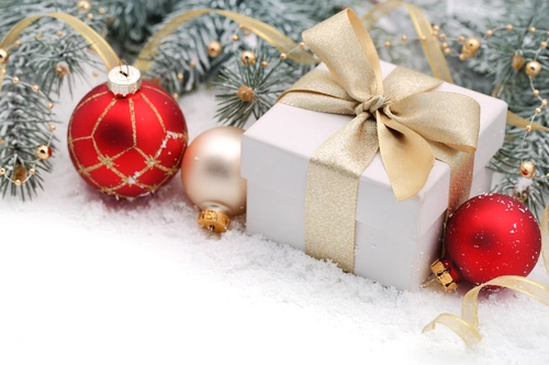 подарки, шар, снег, новый год, красные, белые