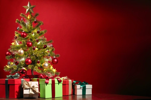 елка, праздник, новый год, подарки, зеленые, красные, желтые