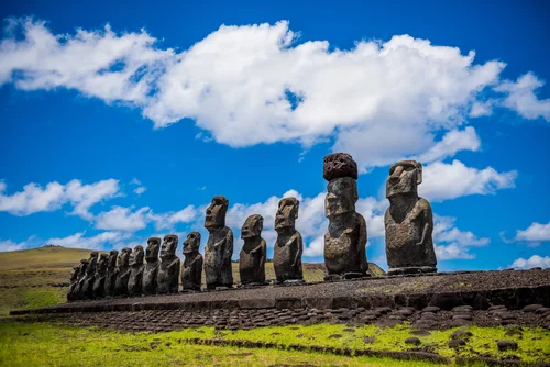 камни, скульптуры, Чили, Остров Пасхи, Моаи, синие, зелёные, облака, белые