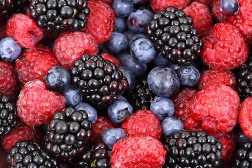 фон, ягоды, ягода, ежевика, черника, питание, свежие, фрукты, малина, спелые, витамины, фиолетовые, красные